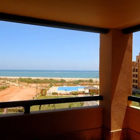 Apartment Los Albatros: Modern Seaside With Pool *