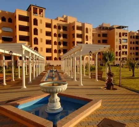 Los Albatros: Modern Seaside With Pool Apartment Isla Canela